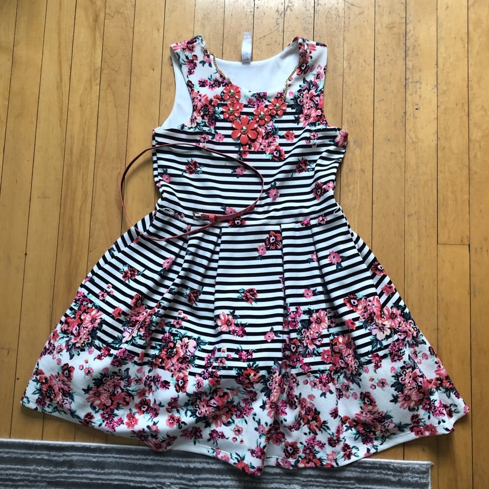 Girls colorful Beauties dress